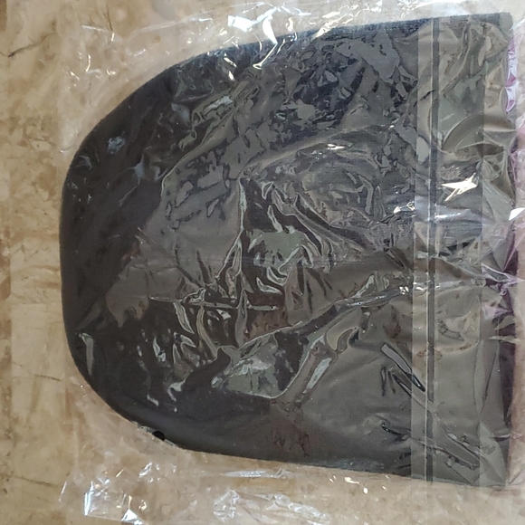 Az Cardinal's Black Beanie - Picture 3 of 3